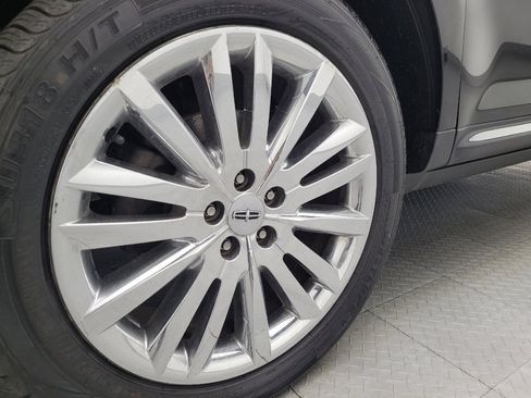 Used 2014 Lincoln MKX AWD w/ Equipment Group 102A image 31