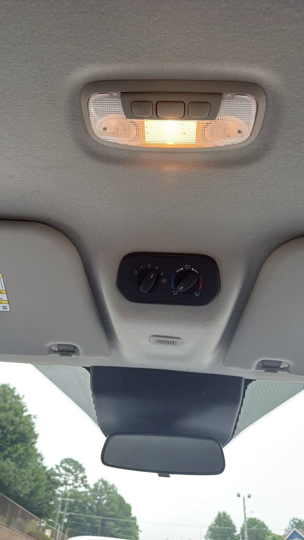 Used 2018 Ford Transit 350 XL RWD image 41