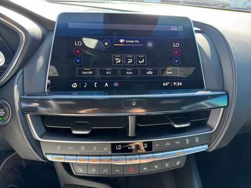 Used 2022 Cadillac CT5 V Blackwing w/ Parking Package RWD image 22