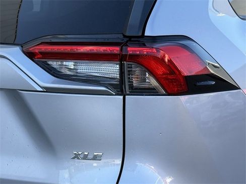 Used 2023 Toyota RAV4 XLE image 7