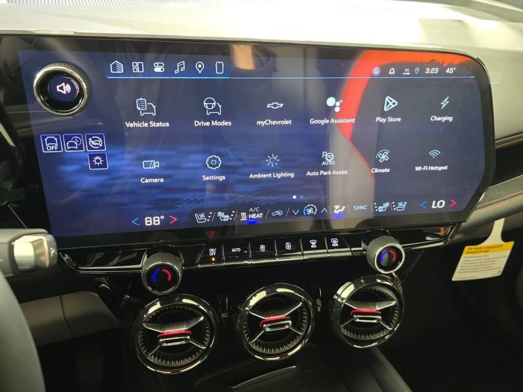 New 2026 Chevrolet Blazer EV SS w/ LPO, Blackout Package AWD/4WD image 33
