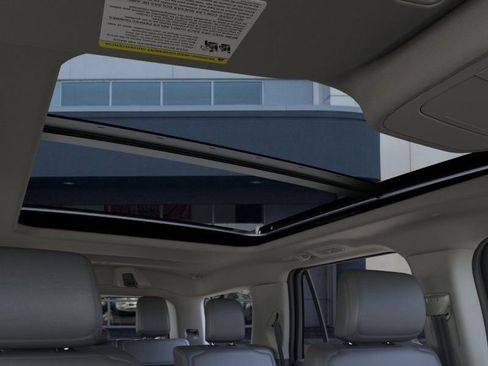 New 2026 Ford Expedition Active AWD/4WD image 23