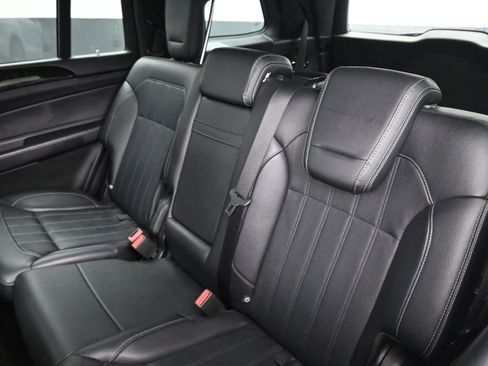 Used 2017 Mercedes-Benz GLS 450 4MATIC w/ Premium Package image 16