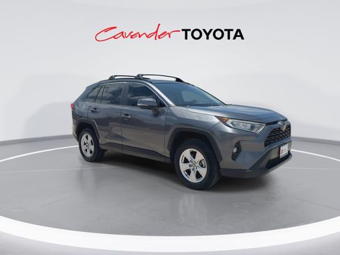 Certified 2021 Toyota RAV4 XLE FWD image 2
