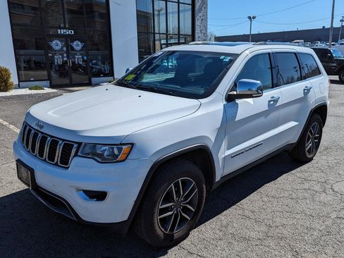 Used 2019 Jeep Grand Cherokee Limited image 2