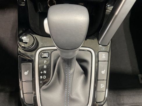 Certified 2023 Kia Seltos S w/ Navigation Package image 19