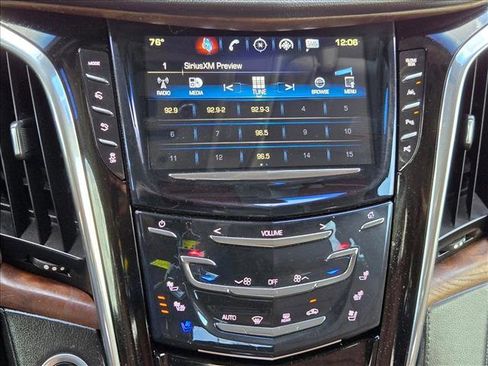 Used 2017 Cadillac Escalade Premium Luxury w/ LPO, Radiant Package RWD image 13