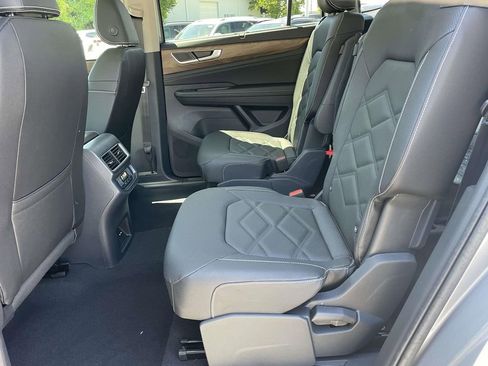 New 2026 Volkswagen Taos S FWD image 40