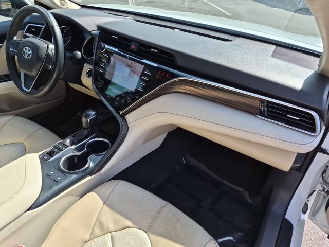 Used 2018 Toyota Camry XLE w/ Driver Assist Package FWD image 22
