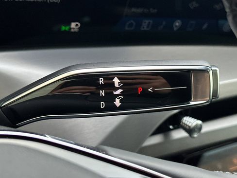 Used 2026 Cadillac Vistiq Sport w/ LPO, Floor Liner Package image 27