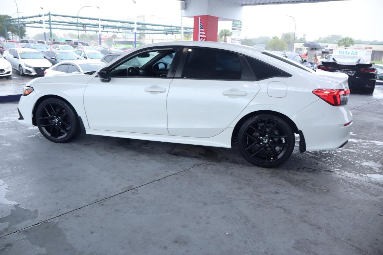 Used 2022 Honda Civic Sport image 10