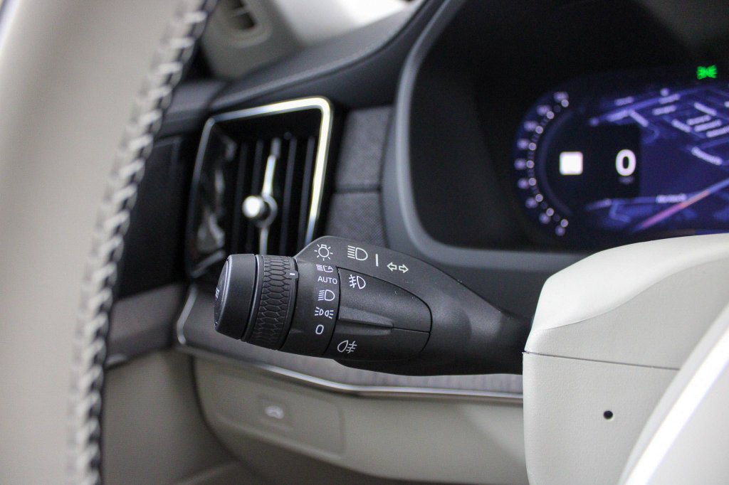 Certified 2026 Volvo XC90 B6 Ultra w/ Protection Package AWD/4WD image 13