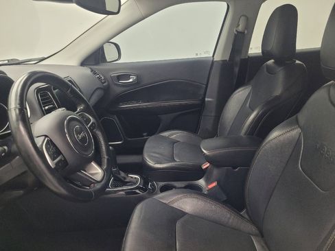 Used 2021 Jeep Compass Limited FWD image 17