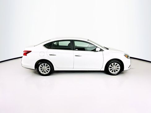 Used 2019 Nissan Sentra SV image 10