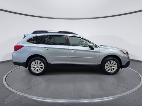 Used 2016 Subaru Outback 2.5i Premium AWD/4WD image 4