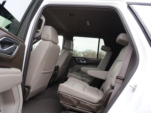 Used 2022 Chevrolet Tahoe LT image 22