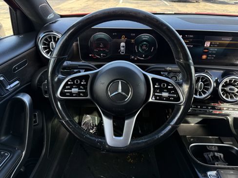 Used 2019 Mercedes-Benz A 220 4MATIC image 16