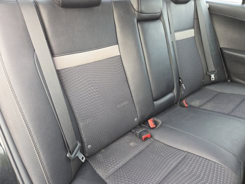 Used 2014 Toyota Camry SE image 18