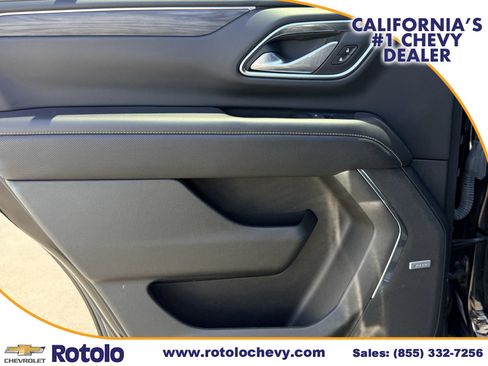 Used 2024 GMC Yukon SLT RWD image 16