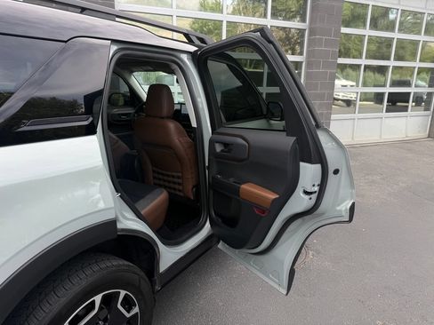 Used 2023 Ford Bronco Sport Outer Banks AWD/4WD image 37