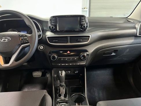 Used 2021 Hyundai Tucson Value FWD image 20