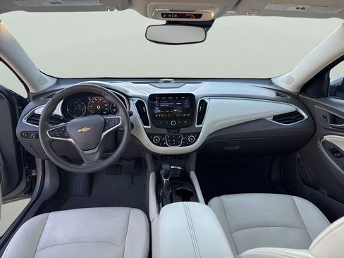 Used 2024 Chevrolet Malibu LT image 10