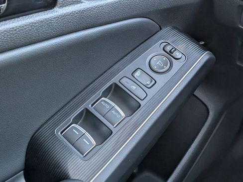 Used 2022 Honda Civic Touring image 23