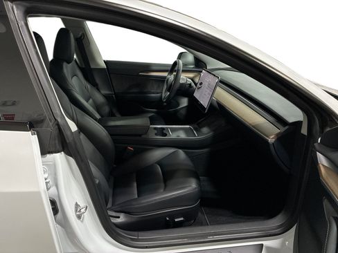 Certified 2023 Tesla Model 3 Standard Range RWD image 13