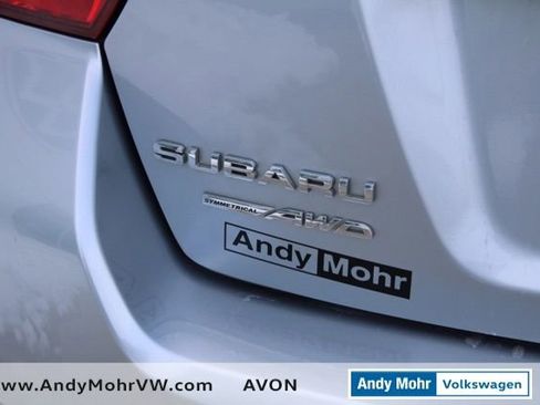 Used 2017 Subaru Crosstrek 2.0i Premium image 9