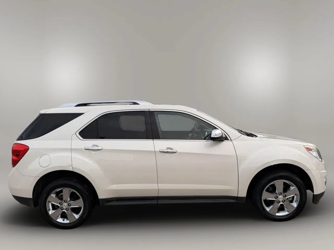 Used 2013 Chevrolet Equinox LTZ FWD image 15