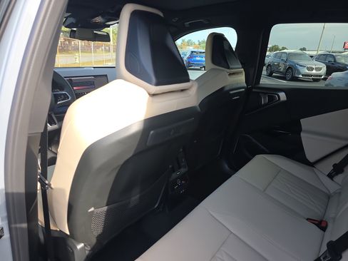 New 2026 BMW X3 xDrive30 w/ M Sport Package image 11