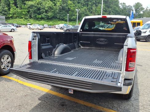 Used 2016 Ford F150 XLT AWD/4WD image 21