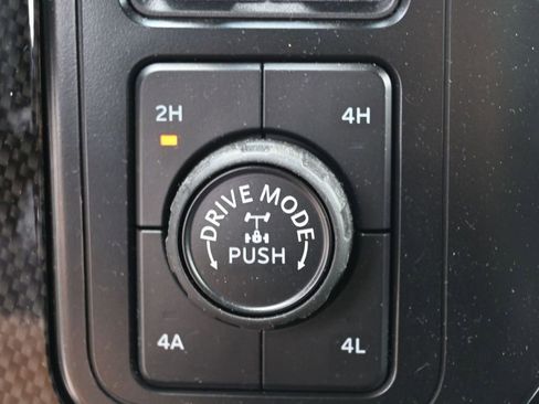 Used 2023 Ford F150 Lariat w/ Equipment Group 502A High AWD/4WD image 23