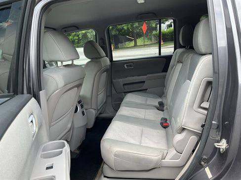 Used 2015 Honda Pilot LX image 14