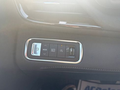 Used 2026 Buick Enclave Preferred FWD image 25