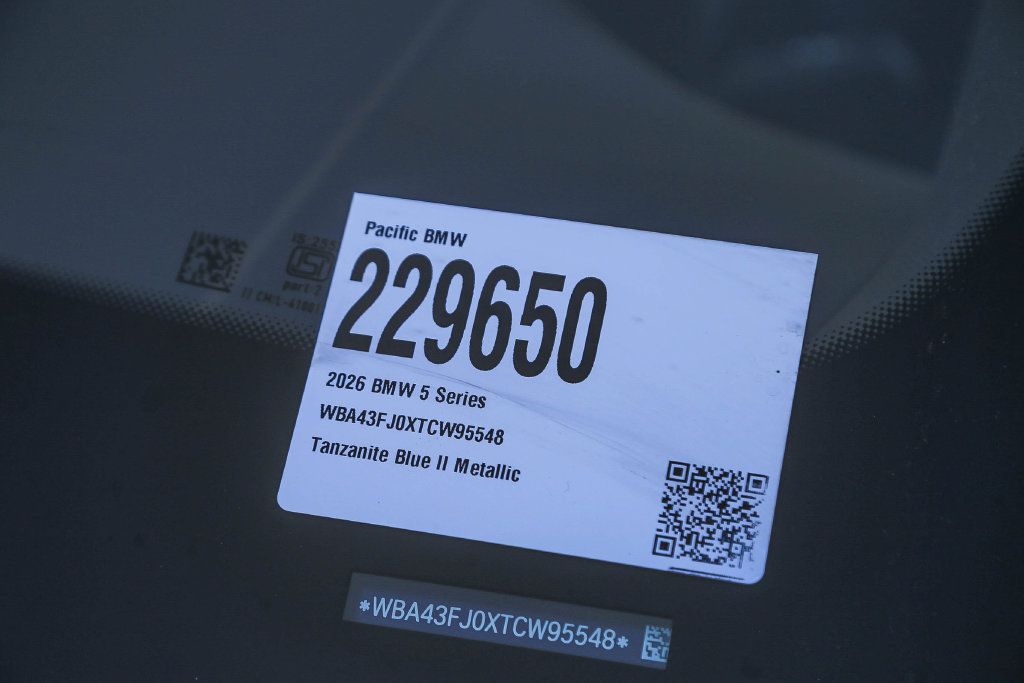 Used 2026 BMW 530i w/ M Sport Package RWD image 24