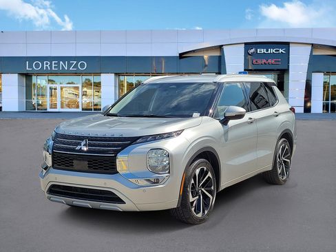 Used 2022 Mitsubishi Outlander SEL FWD image 1