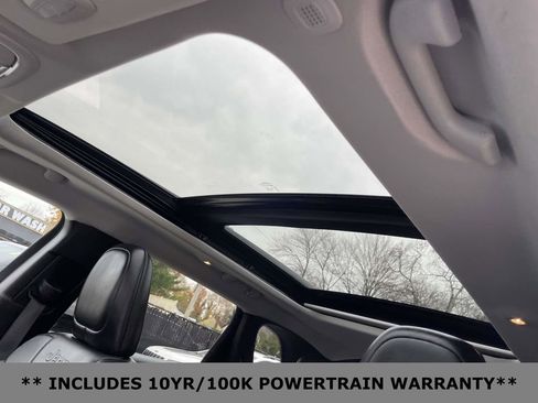 Used 2022 Jeep Cherokee Limited image 19