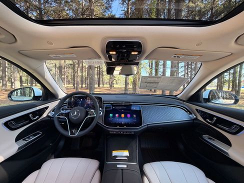 New 2026 Mercedes-Benz E 350 Sedan image 2