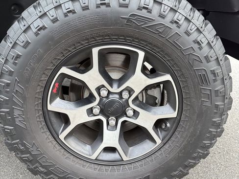 Used 2021 Jeep Wrangler Unlimited Rubicon image 21