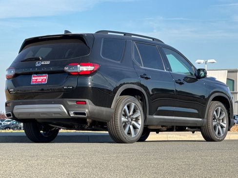 New 2025 Honda Pilot Elite image 4