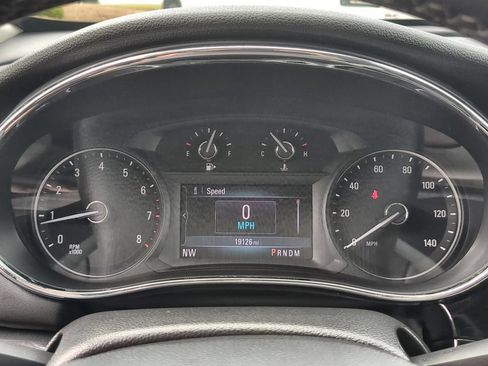 Used 2022 Buick Encore Preferred w/ Safety Package AWD/4WD image 11