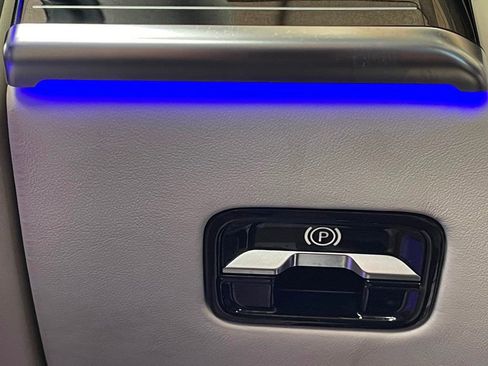 Used 2023 Mercedes-Benz S 580e 4MATIC Sedan w/ AMG Line image 42