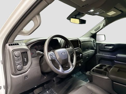 Used 2025 Chevrolet Silverado 1500 Custom Trail Boss w/ Turbomax Blackout Package image 11