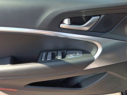 Certified 2026 Genesis G70 2.5T AWD/4WD image 12