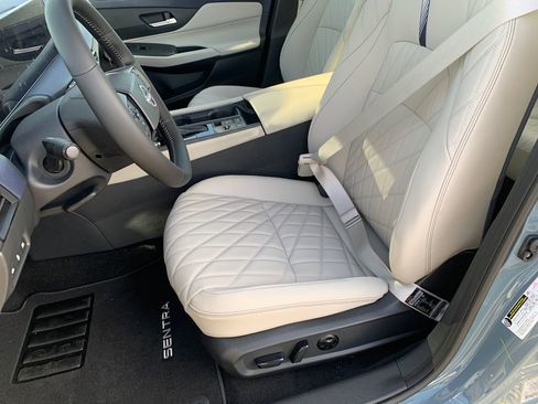 New 2026 Nissan Sentra SL w/ Floor Mat Package image 23