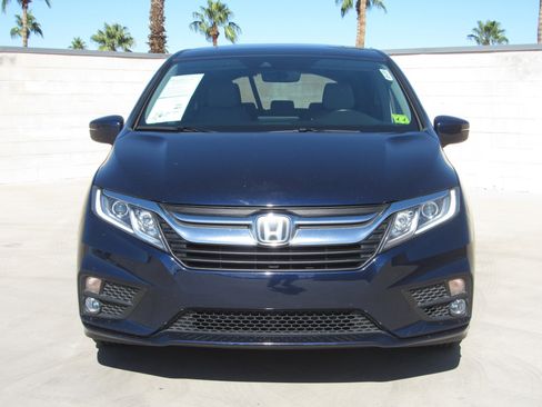 Certified 2018 Honda Odyssey EX-L image 3