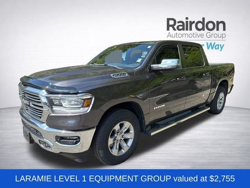 Used 2023 RAM 1500 Laramie AWD/4WD image 3