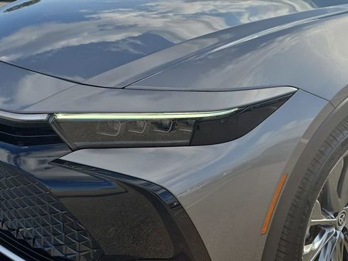 Used 2026 Toyota Crown Limited w/ Advanced Technology Package image 31