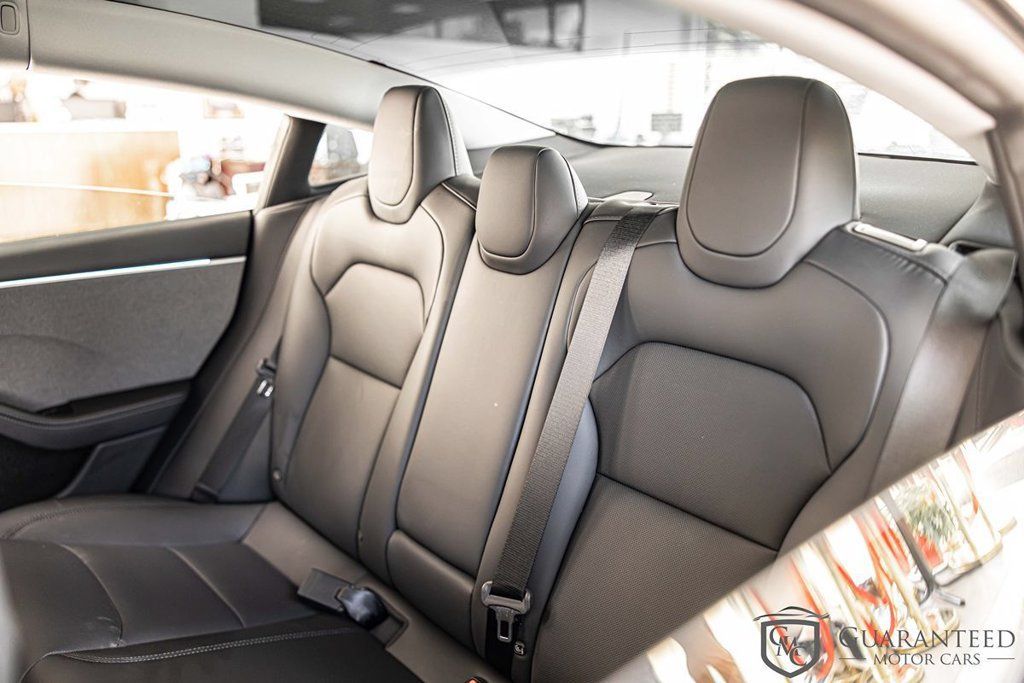 Used 2025 Tesla Model 3 Long Range RWD image 28